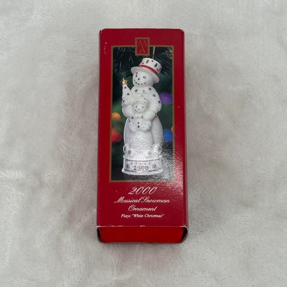Madison Avenue 2000 Musical Snowman Porcelain Vtg Ornament Plays White Christmas